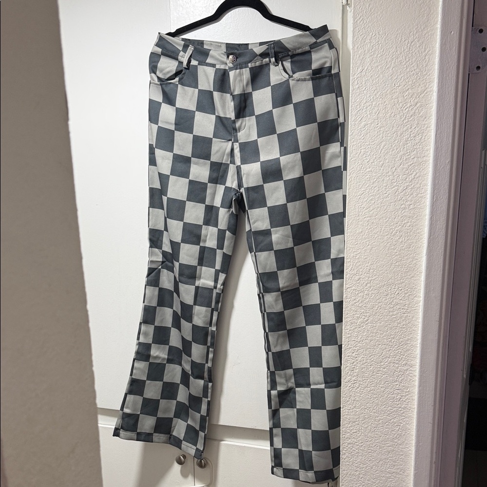 Amazon Men's Black and White Checkered Pants
